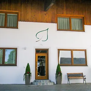 https://gastehaus-am-lindenhain.com-bavaria.com