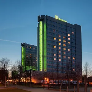 East **** Berlino